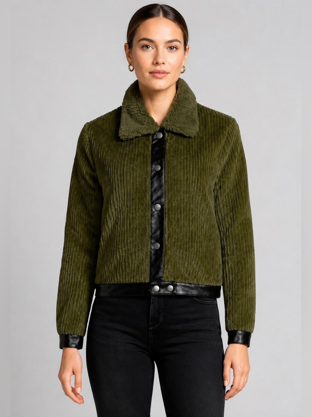 Goldie Olive Green Faux Fur Ribbed Bomber Jacket Snap Front Women’s Size M NWT